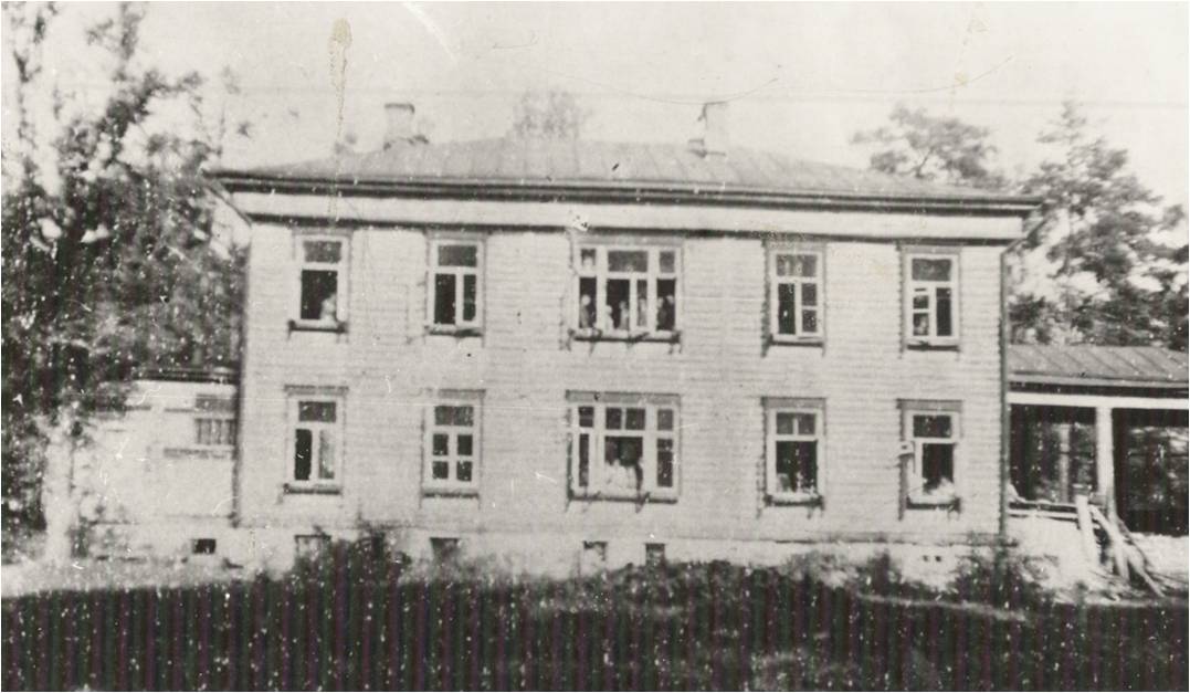 Школа Головиных. Разбомблена в 1941 году