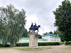 Памятник Борису и Глебу